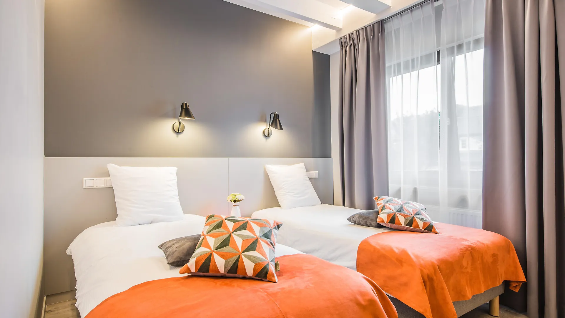 ***  Mandarina Hotel Luxembourg Strassen Luxemburgo